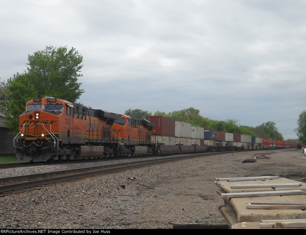 BNSF 7342 East